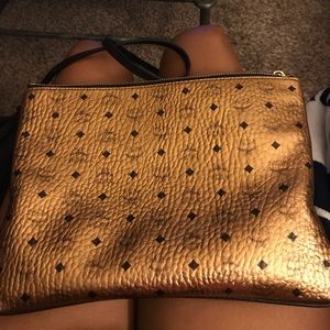 Mcm crossbody